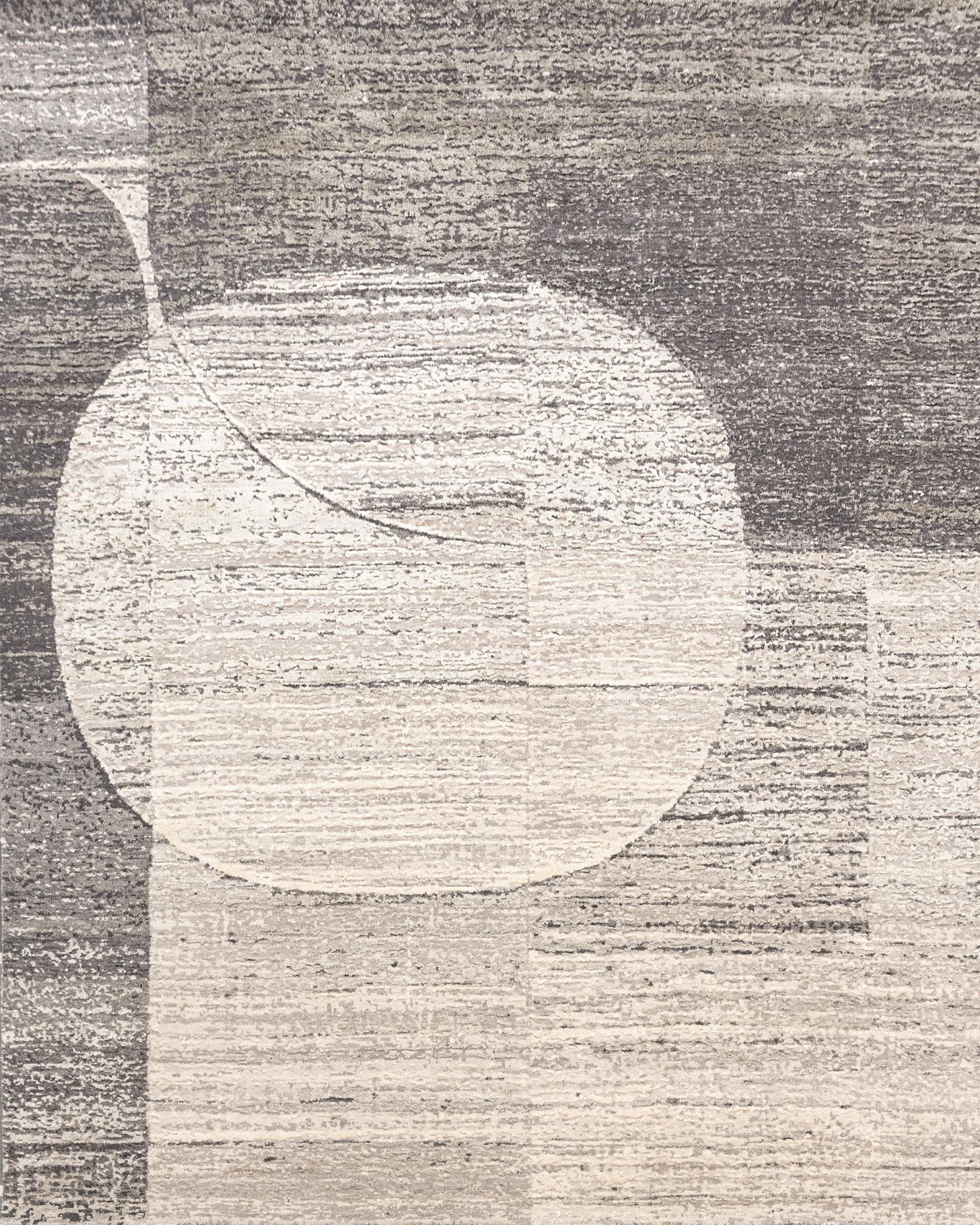 RE 04 — Modern rug