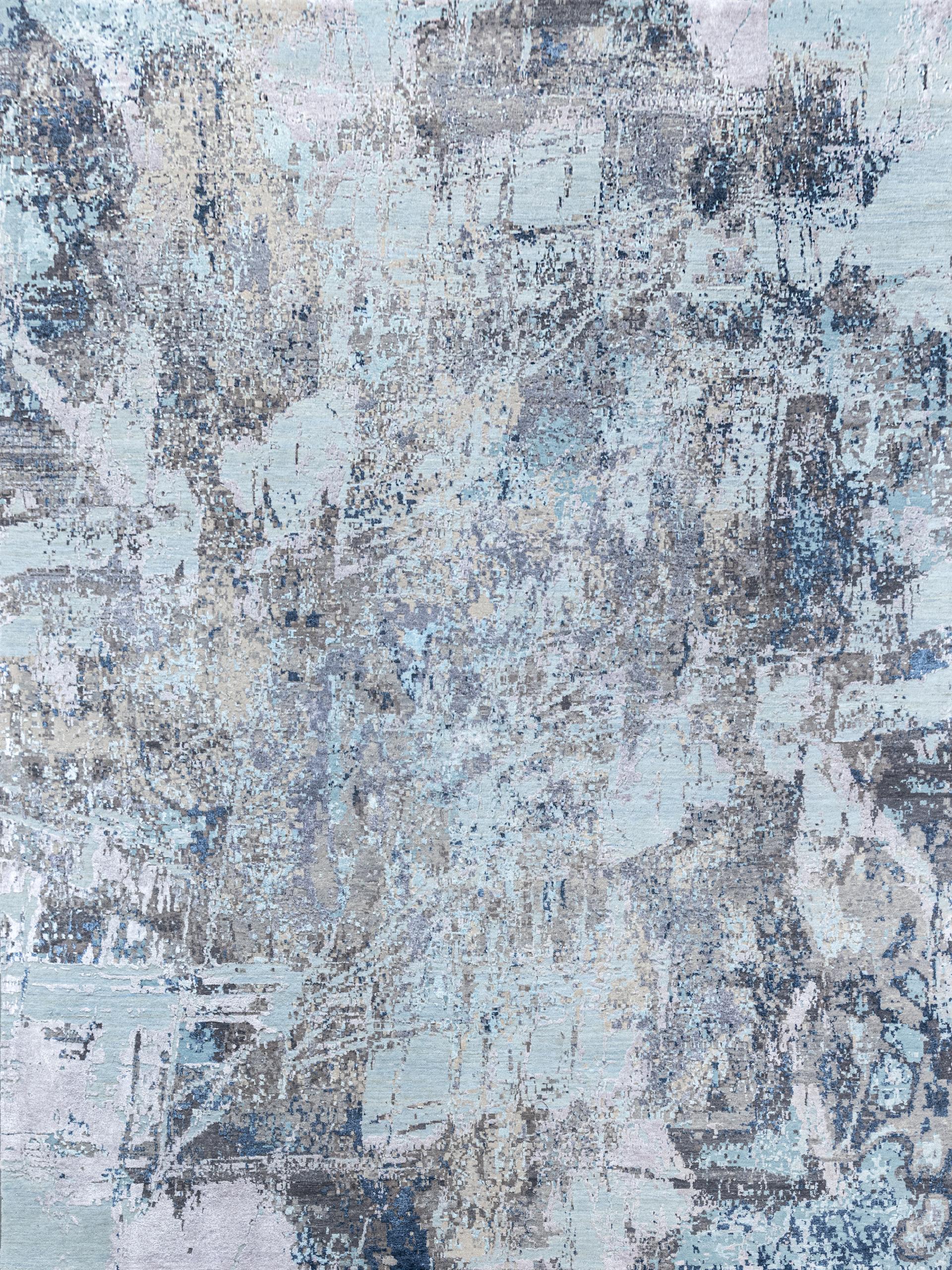 RE 18 — Modern rug